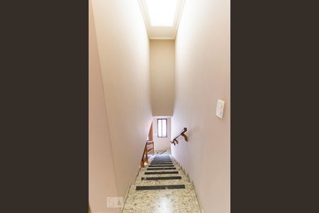 Escada de casa à venda com 3 quartos, 170m² em Vila Mariana, São Paulo