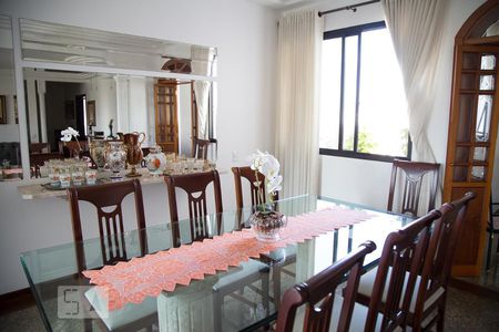 Sala 2 de apartamento para alugar com 4 quartos, 240m² em Vila Gomes Cardim, São Paulo