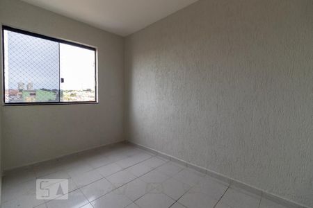 Quarto 02 de apartamento para alugar com 3 quartos, 60m² em Taguatinga Norte (taguatinga), Brasília