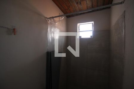 Banheiro de casa para alugar com 1 quarto, 29m² em Vila Arriete, São Paulo