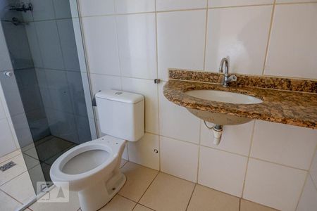 Banheiro da Suíte de casa para alugar com 3 quartos, 85m² em São João Batista (venda Nova), Belo Horizonte