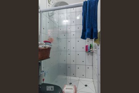 Banheiro da Suíte de casa para alugar com 3 quartos, 100m² em Vila Guiomar, Santo André