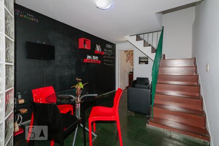 Sala de casa para alugar com 2 quartos, 130m² em Vila Madalena, São Paulo