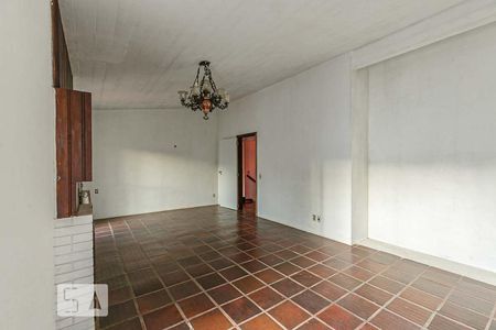 Sala de casa à venda com 3 quartos, 232m² em Ipanema, Porto Alegre