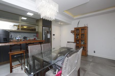 SALA de apartamento para alugar com 3 quartos, 75m² em São Sebastião, Porto Alegre
