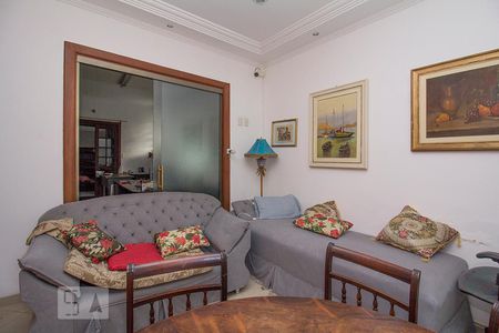 Sala de casa para alugar com 5 quartos, 210m² em Água Branca, São Paulo