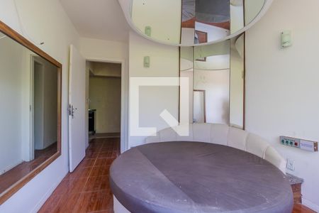 Kitnet - Dormitório de kitnet/studio para alugar com 1 quarto, 30m² em Santa Tereza, Porto Alegre