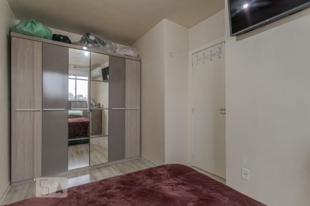 Quarto 1 de apartamento para alugar com 2 quartos, 48m² em Sarandi, Porto Alegre
