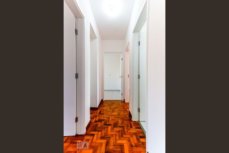 Corredor Quartos de apartamento para alugar com 2 quartos, 76m² em Vila Medeiros, São Paulo