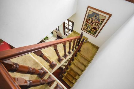 Escada de casa à venda com 3 quartos, 170m² em Jardim Vazani, São Paulo