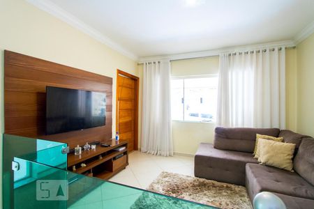 Sala de TV de casa para alugar com 3 quartos, 172m² em Jardim Alvorada, Santo André