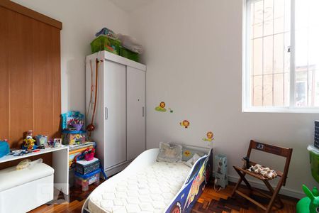 Dormitório de apartamento para alugar com 3 quartos, 60m² em Partenon, Porto Alegre