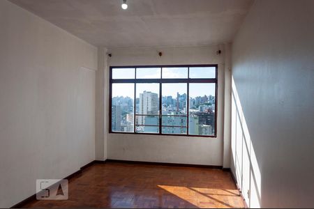 Quarto de apartamento à venda com 1 quarto, 63m² em Centro Histórico, Porto Alegre