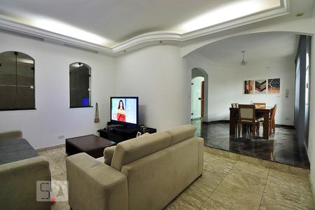 Sala de casa à venda com 4 quartos, 300m² em Utinga, Santo André