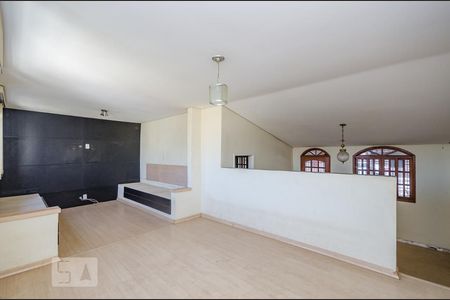 Sala 2 de casa à venda com 2 quartos, 250m² em Cinquentenario, Belo Horizonte