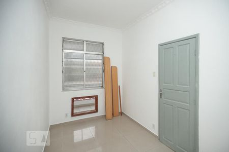 Quarto 1 de casa para alugar com 2 quartos, 80m² em Pilares, Rio de Janeiro