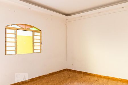 Sala de casa para alugar com 4 quartos, 150m² em Glória, Belo Horizonte