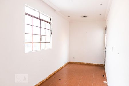 Quarto 2 de casa para alugar com 4 quartos, 150m² em Glória, Belo Horizonte