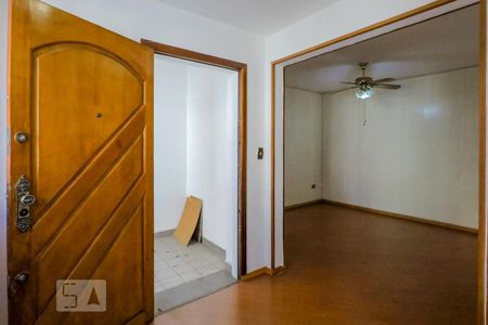 Sala de casa para alugar com 3 quartos, 245m² em Liberdade, São Paulo