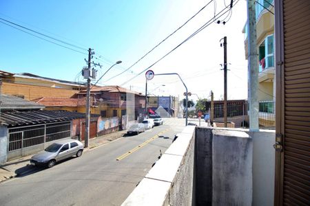 Vista do Quarto de casa para alugar com 1 quarto, 30m² em Vila Camilópolis, Santo André