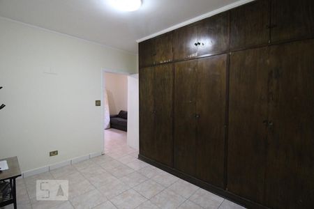Quarto 1 - Armários de casa para alugar com 3 quartos, 144m² em Perdizes, São Paulo