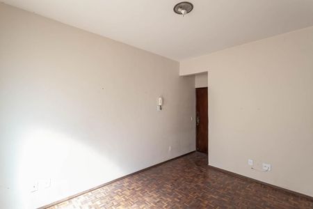Sala de apartamento à venda com 2 quartos, 150m² em Sagrada Família, Belo Horizonte