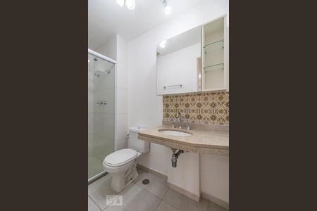 Banheiro da Suíte de apartamento à venda com 1 quarto, 51m² em Alphaville Conde Ii, Barueri