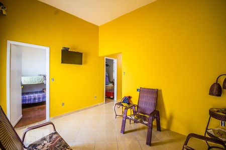 Sala de casa à venda com 9 quartos, 160m² em Vila Industrial, Campinas