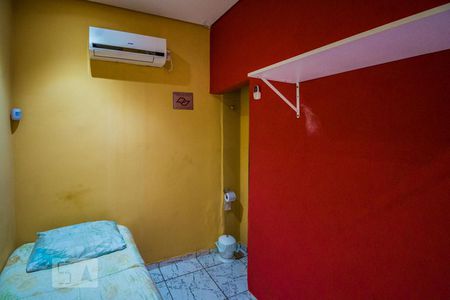 Suíte 1 de casa à venda com 9 quartos, 160m² em Vila Industrial, Campinas
