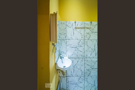 Banheiro da Suíte 1 de casa para alugar com 9 quartos, 160m² em Vila Industrial, Campinas