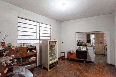 Sala 2 de casa à venda com 4 quartos, 190m² em Sagrada Família, Belo Horizonte