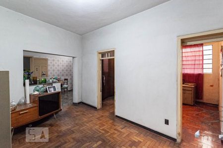 Sala 2 de casa à venda com 4 quartos, 190m² em Sagrada Família, Belo Horizonte