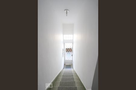 Corredor de casa para alugar com 2 quartos, 200m² em Casa Verde, São Paulo