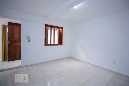 Sala  de casa de condomínio para alugar com 2 quartos, 70m² em Vila Jardim, Porto Alegre