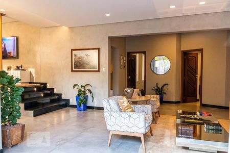 Sala 1 de casa à venda com 5 quartos, 500m² em Castelo, Belo Horizonte