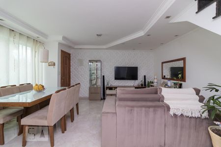 Sala de casa para alugar com 3 quartos, 100m² em Vila California, São Paulo