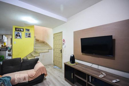 Sala de casa para alugar com 3 quartos, 198m² em Jardim Taboão, São Paulo