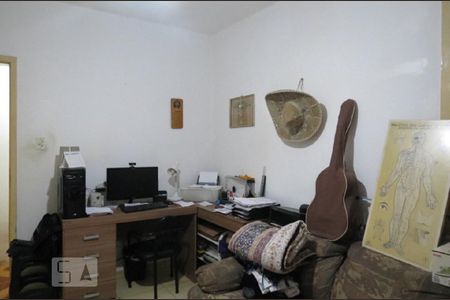 Quarto 1 de apartamento à venda com 2 quartos, 76m² em Farroupilha, Porto Alegre