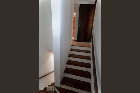 Escadas de casa à venda com 5 quartos, 429m² em Barra da Tijuca, Rio de Janeiro