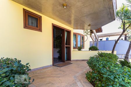 Hall de entrada de casa para alugar com 4 quartos, 620m² em Parque Taquaral, Campinas