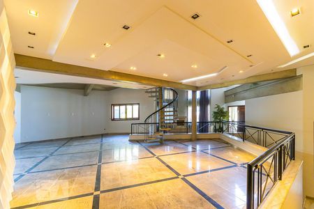 Sala 1 de casa para alugar com 4 quartos, 620m² em Parque Taquaral, Campinas