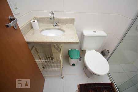 Banheiro de apartamento para alugar com 1 quarto, 45m² em Norte (águas Claras), Brasília