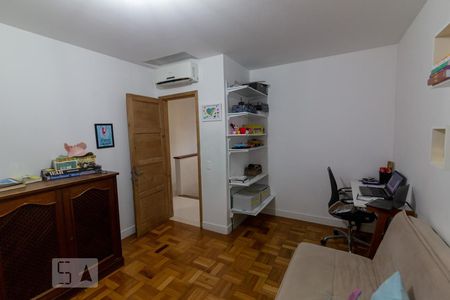 Quarto de casa à venda com 2 quartos, 124m² em Tijuca, Rio de Janeiro