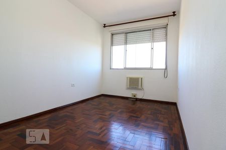 Quarto 1 de apartamento para alugar com 2 quartos, 65m² em Sarandi, Porto Alegre