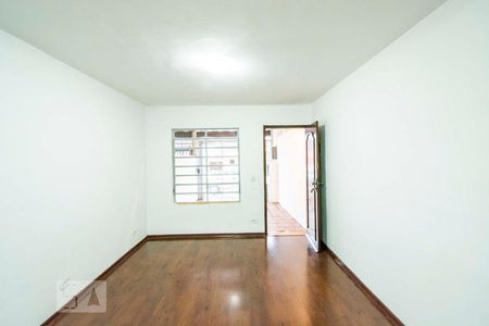 Sala de casa para alugar com 2 quartos, 100m² em Jardim Dabril, São Paulo