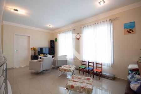 Sala de TV de casa para alugar com 4 quartos, 378m² em Adalgisa, Osasco