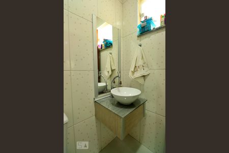 Lavabo de casa de condomínio à venda com 3 quartos, 147m² em Vila Valparaíso, Santo André