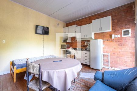 Sala/Cozinha de casa para alugar com 1 quarto, 50m² em Pinheiros, São Paulo