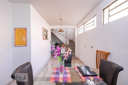 Sala de Jantar de casa à venda com 8 quartos, 245m² em Horto Florestal, Belo Horizonte