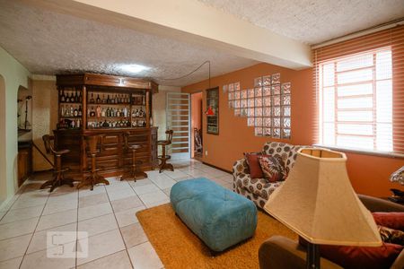 Sala de casa para alugar com 6 quartos, 550m² em Menino Deus, Porto Alegre